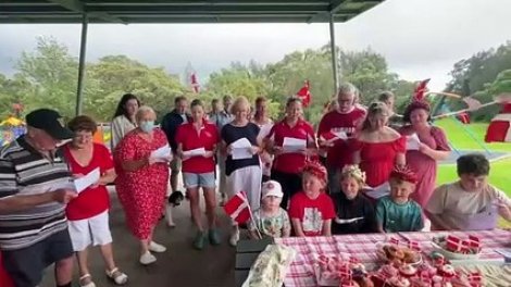 Danish Club Australia sings a tune earlier than Princess Mary takes the throne on January 14. sur Orange Vidéos