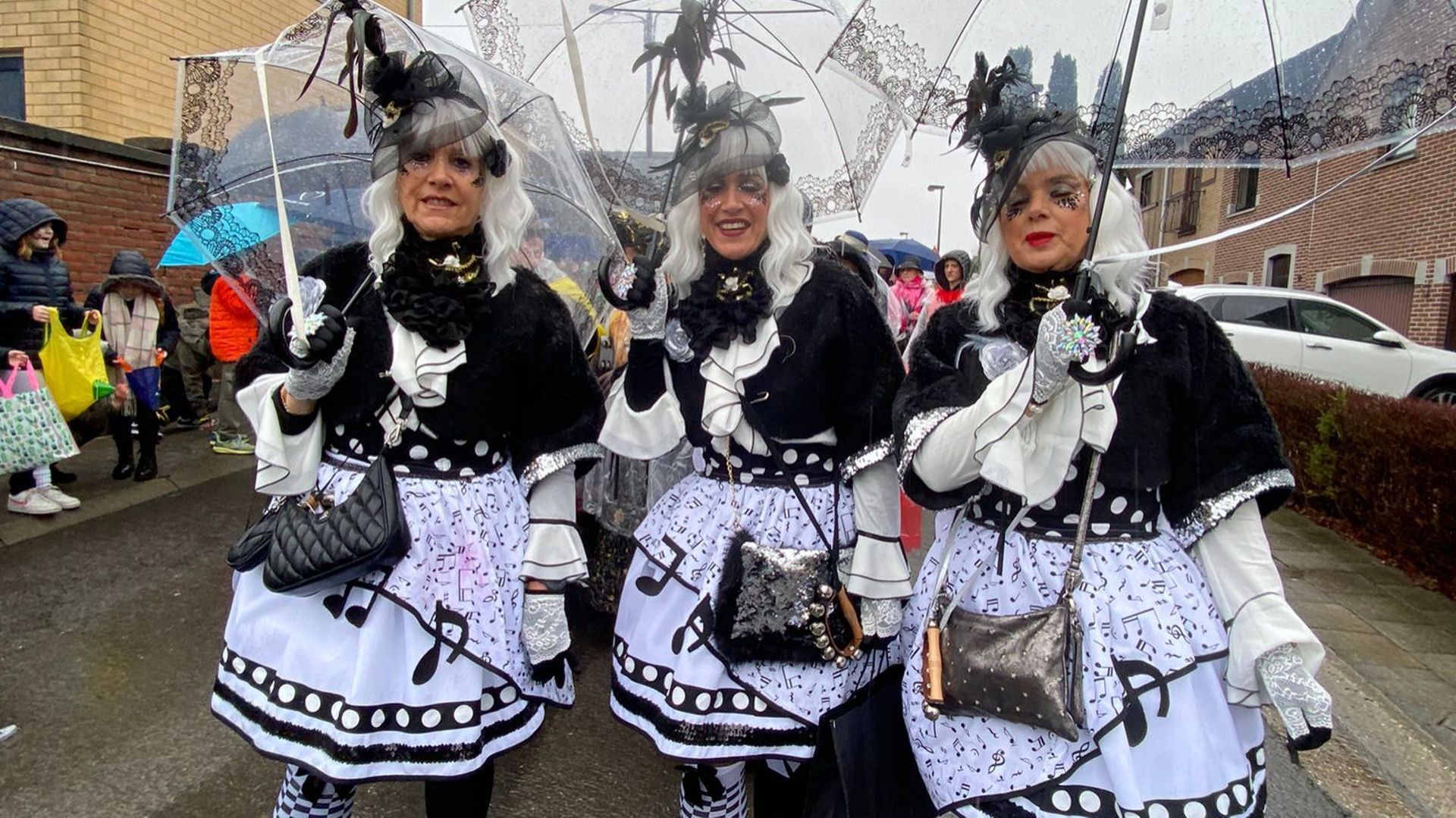 Carnaval : les femmes au pouvoir ce jeudi en Communauté germanophone – rtbf.be