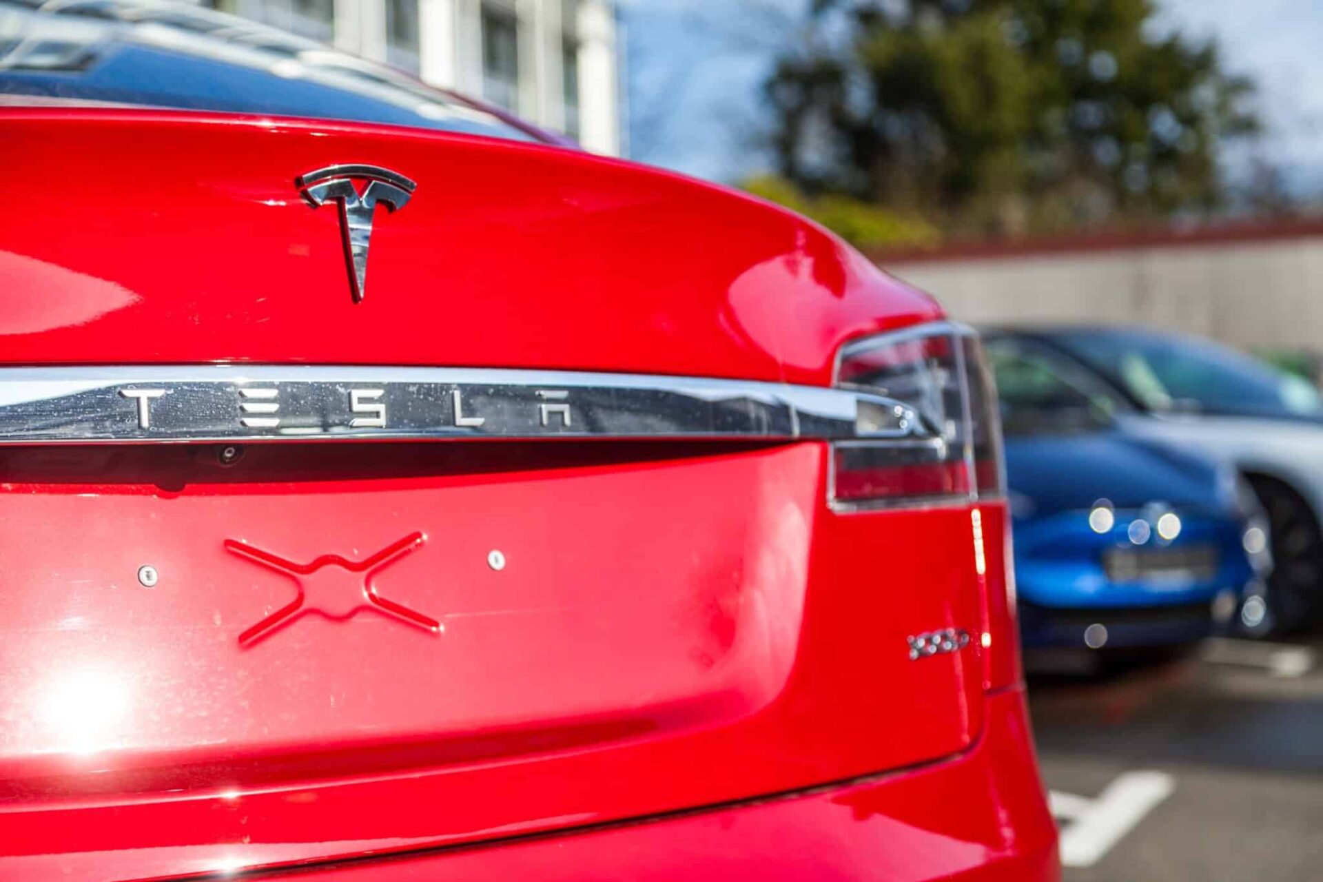 Tesla dans la tourmente : l’Autopilot fait encore l’objet d’une enquête…