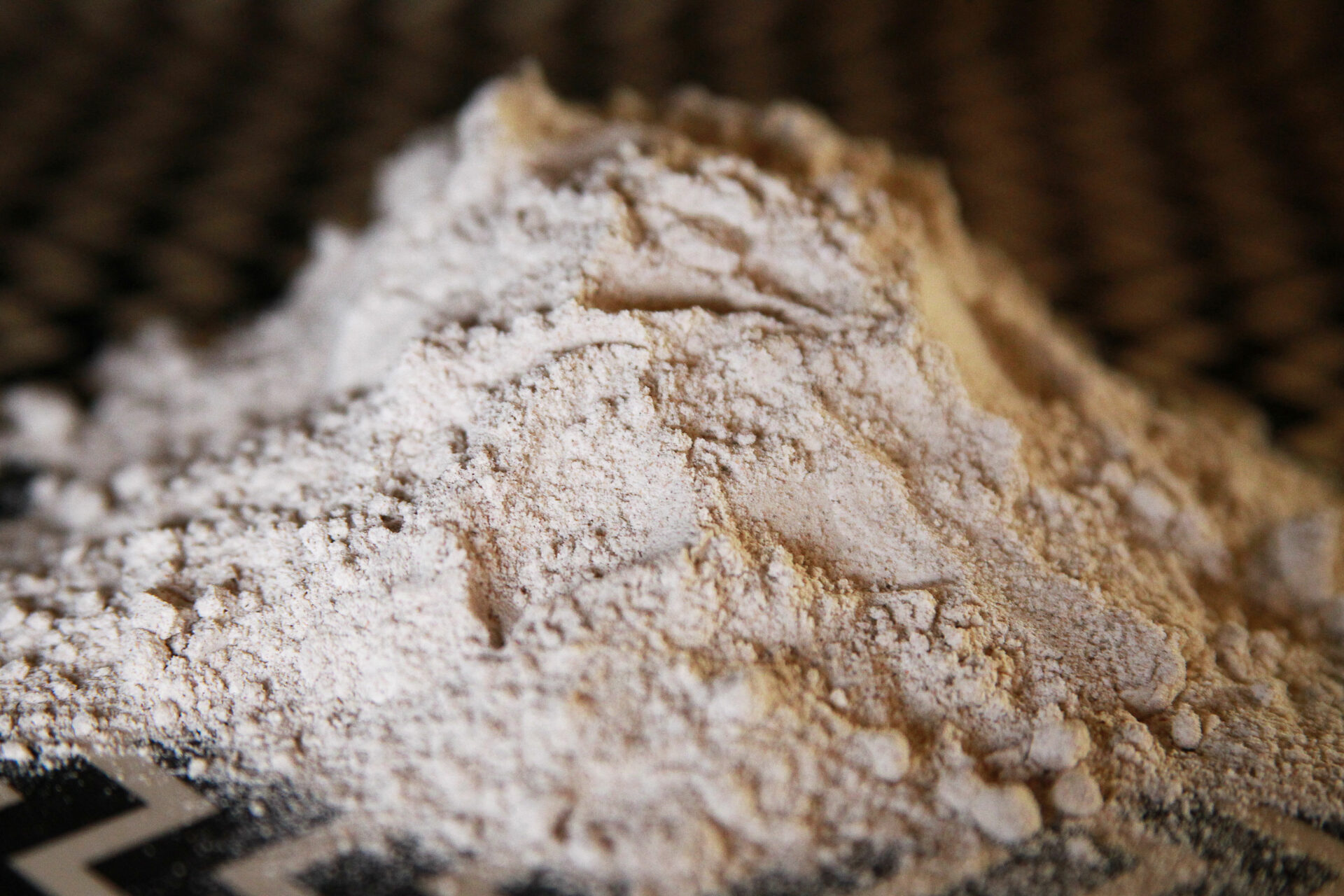 En Bretagne, 49 personnes intoxiquées par une farine de blé noir contaminée par une plante toxique